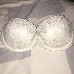 VS Pink 34C White Lace Date Push Up Bra